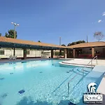 Caldas Novas - Diroma Imperio Romano - Com Parque 24 Horas - Ganhe Reducao No Valor Do Ingresso No Diroma Acqua Park